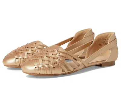 Journee Collection Ekko Flat In Gold
