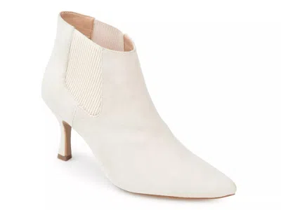 Journee Collection Elitta Bootie In Neutral