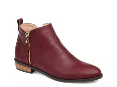Journee Collection Ellis Bootie In Burgundy