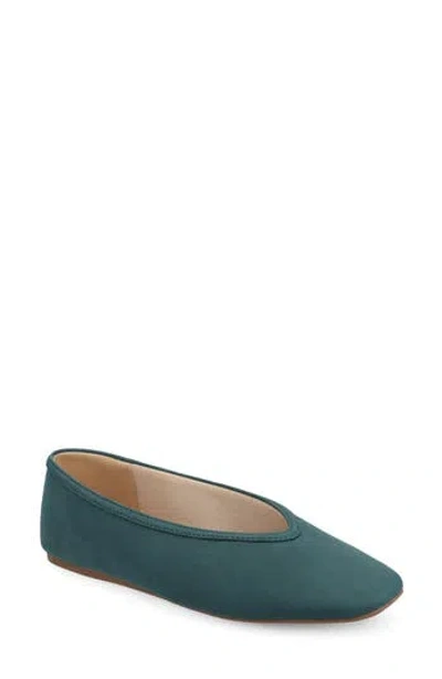 Journee Collection Fortune Flat In Green