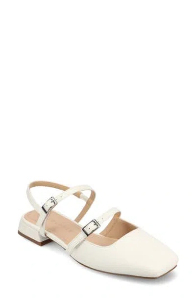 Journee Collection Gretchenn Slingback Mary Jane Pump In White