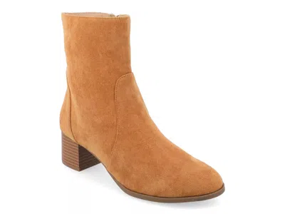 Journee Collection Hayven Bootie In Brown