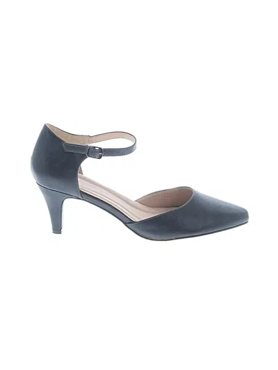Pre-owned Journee Collection Heels In Blue