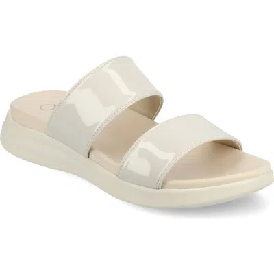 Journee Collection Janis Wedge Slide Sandal In Patent/bone