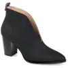 Journee Collection Bellamy Slit Center Bootie In Black
