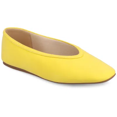 Journee Collection Journee Women's Fortune Casual Ballet Flats In Yellow