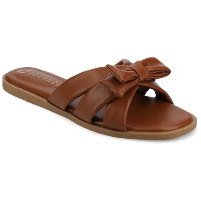 JOURNEE COLLECTION JOURNEE WOMEN'S PRYLIN FLAT SANDALS