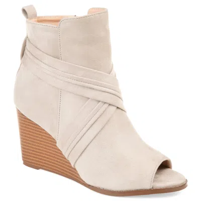 JOURNEE COLLECTION JOURNEE WOMEN'S SABEENA BOOTIE