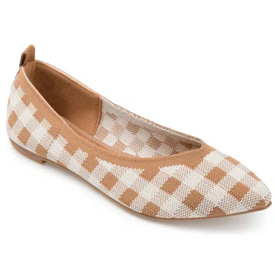 Journee Collection Journee Women's Tru Comfort Foam Wide Width Tayleen Flat In White