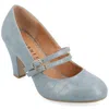 Journee Collection Windy Pump In Blue