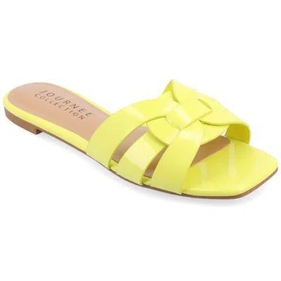 Journee Collection Journee Womens Arrina Wide Width Flat Sandals In Green