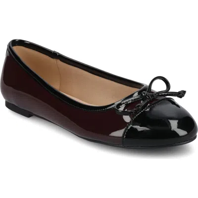 Journee Collection Kaiah Ballet Flat In Burgundy