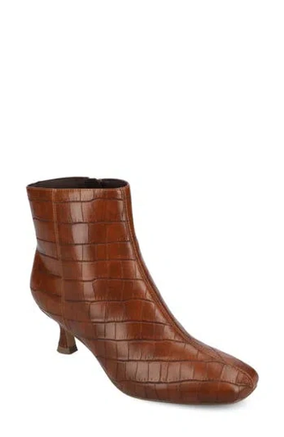 Journee Collection Kelssa Bootie In Brown
