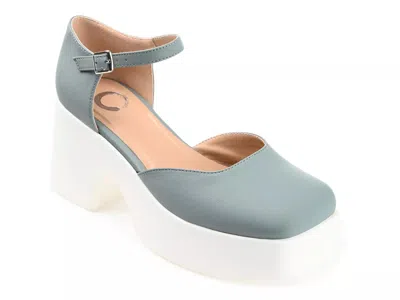 Journee Collection Lizza Pump In Blue