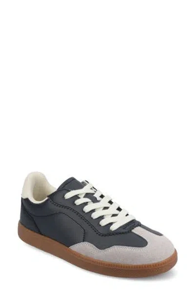 Journee Collection Lummie Sneaker