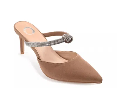 Journee Collection Lunna Pump In Brown