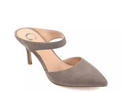 Journee Collection Maevali Pump In Gray