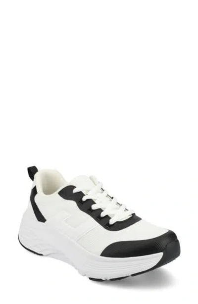 Journee Collection Marshel Casual Sneaker In White/black