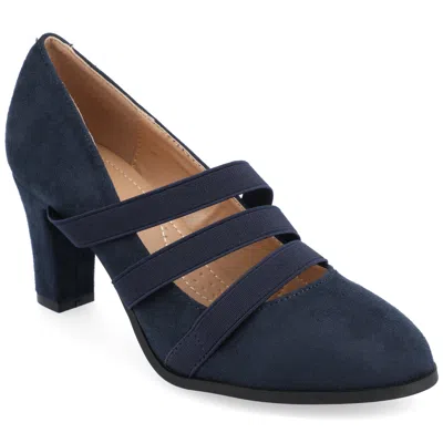 Journee Collection Narrow Width Women's Comfort Loren Pump In Blue