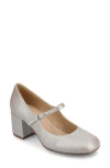 Journee Collection Okenna Pump In Gold
