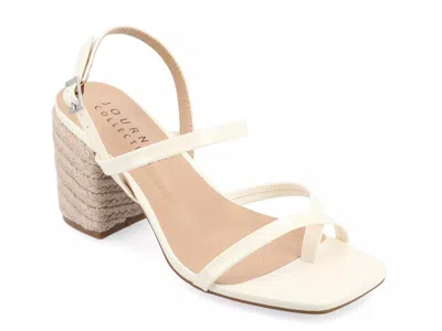 Journee Collection Olivina Sandal In White