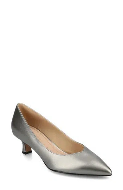 Journee Collection Wide Width Pammie Pump In Gray