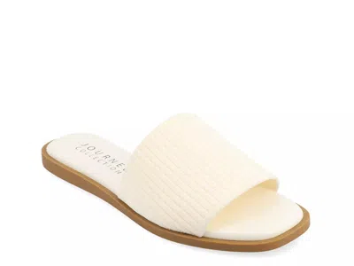 Journee Collection Prisilla Sandal In White