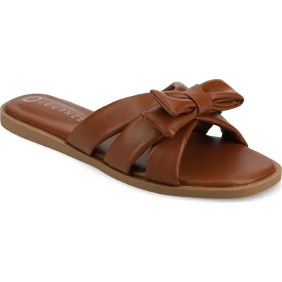 Journee Collection Prylin Bow Slide Sandal In Cognac