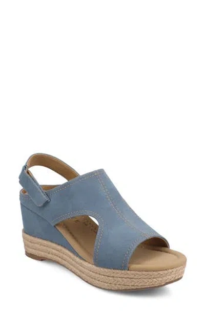 Journee Collection Womens Rayleigh Wedge Sandals In Blue