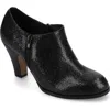 Journee Collection Sanzi Heeled Ankle Bootie In Black