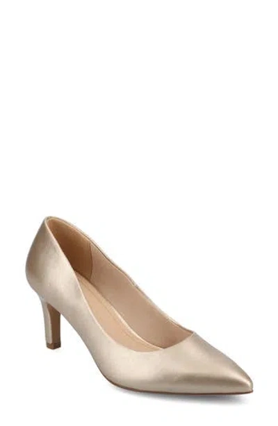 Journee Collection Scylee Pump In Metallic