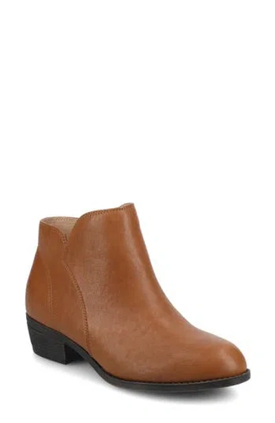 Journee Collection Solarah Ankle Boot In Beige