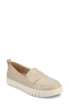 Journee Collection Tayla Penny Loafer In Sand