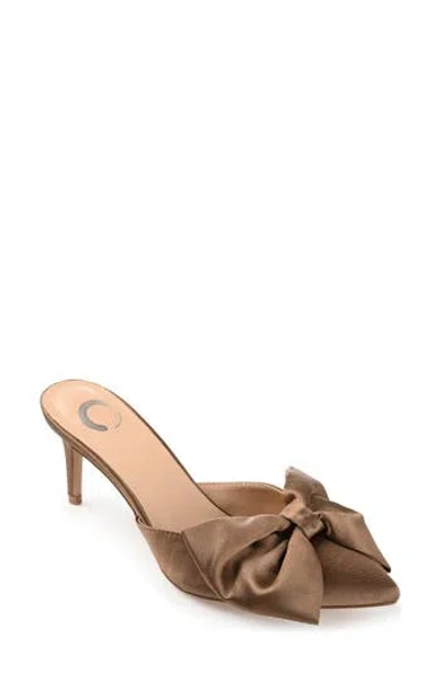 Journee Collection Tiarra Bow Mule In Brown