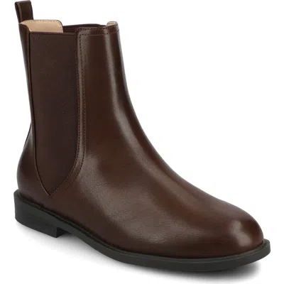 Journee Collection Violet Chelsea Boot In Brown