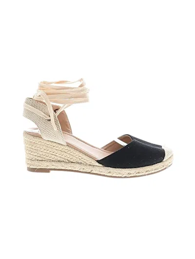 Pre-owned Journee Collection Wedges In Black