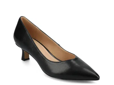 Journee Collection Wide Width Pammie Pump In Black