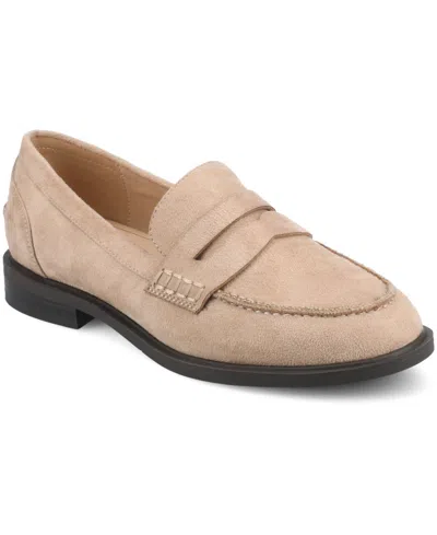 Journee Collection Women's Brooks Block Heel Comfort Penny Loafers In Brown