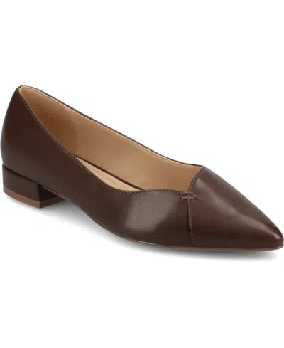 JOURNEE COLLECTION WOMEN'S CARMIN POINTED TOE FLATS