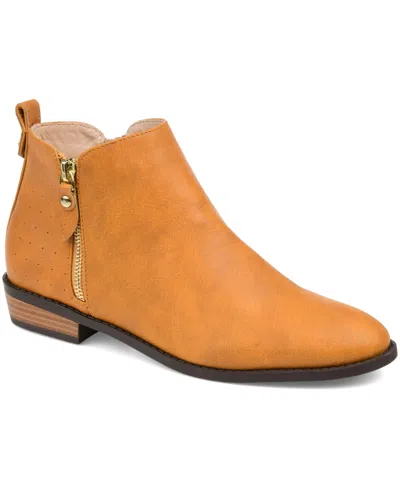 Journee Collection Women's Ellis Stacked Heel Booties In Gold