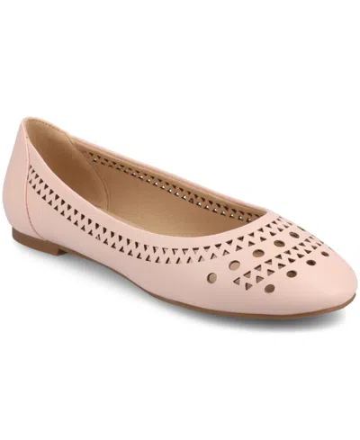 JOURNEE COLLECTION WOMEN'S KAMRAH PERFORATED BALLET FLATS