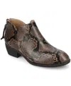 Journee Collection Women's Livvy Side Split Ankle Booties In Animal Print