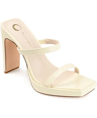 JOURNEE COLLECTION WOMEN'S NAIVEE SQUARE TOE SANDALS
