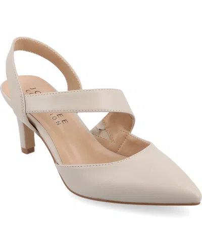 JOURNEE COLLECTION WOMEN'S SCARLETT ASYMMETRICAL POINTED TOE PUMPS