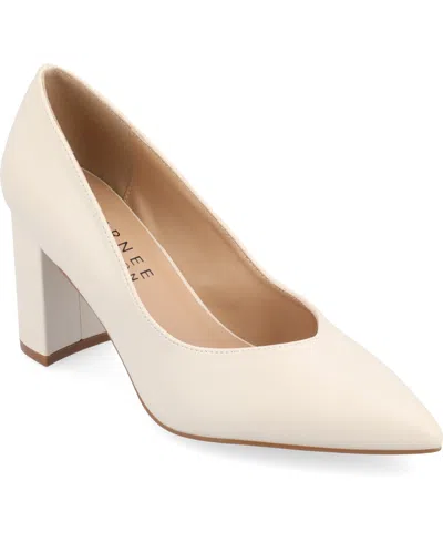 JOURNEE COLLECTION WOMEN'S SIMONNE BLOCK HEEL POINTED TOE PUMPS