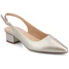 Journee Collection Women's Sylvia Pumps In White