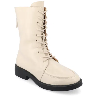 Journee Collection Women's Tru Comfort Foam Nikks Booties In White