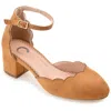 Journee Collection Journee Edna Scallop Trim Pump In Green