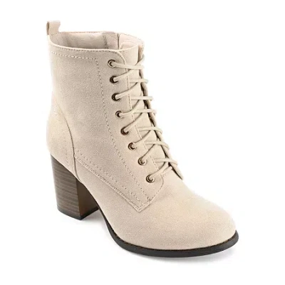 Journee Collection Womens Baylor Stacked Heel Booties In Neutral