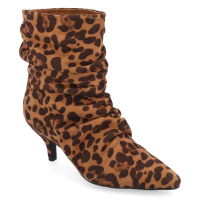 Journee Collection Womens Jo Tru Comfort Foam Pull On Kitten Heel Booties In Brown